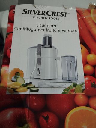 Centrifuga per frutta e verdura.