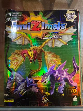 Álbum Invizimals Evolution Sticker Álbum