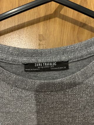Vestido gris plata Zara