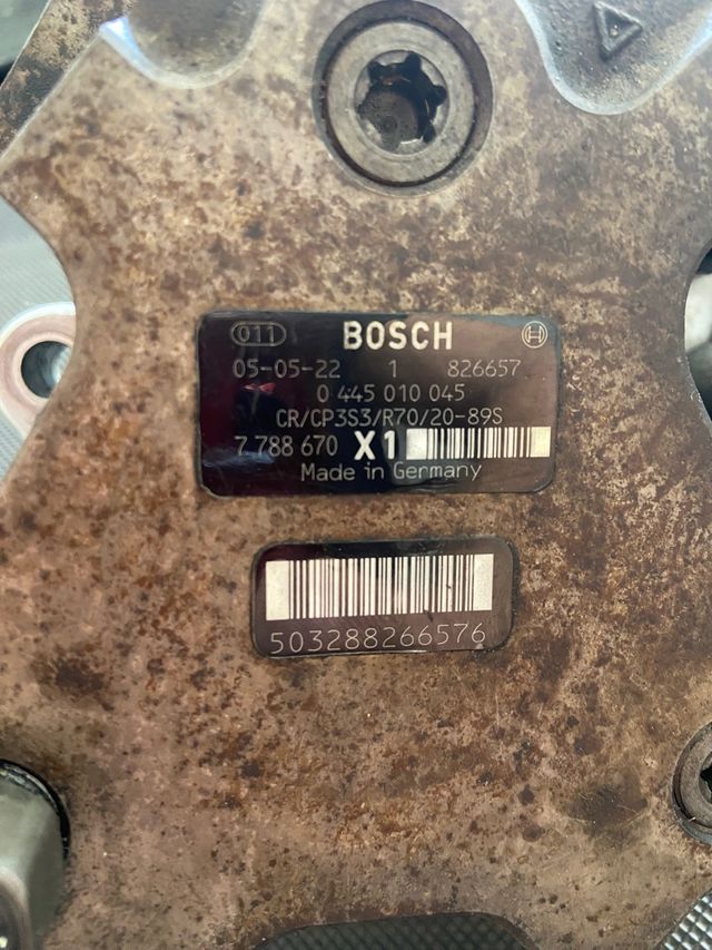 Bomba gasolina 320d e90