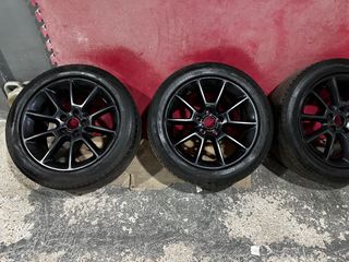 Llantas con neumaticos