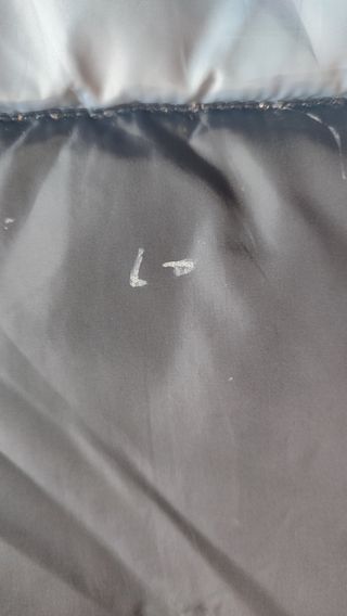 Plumífero Quicksilver talla 16.