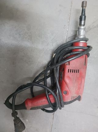atornillador hilti ST 18
