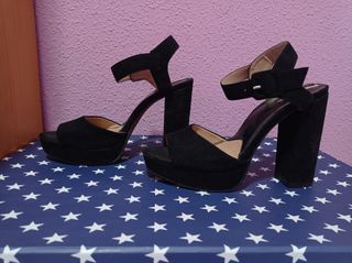 Sandalias de fiesta.