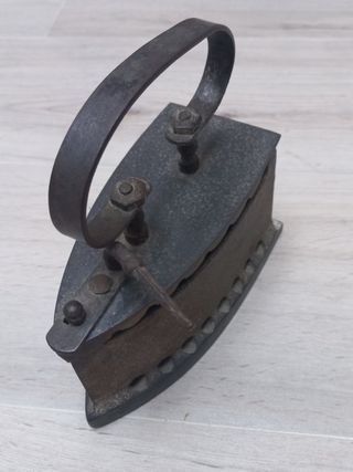 Plancha carbón hierro antiguo