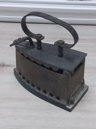 Plancha carbón hierro antiguo