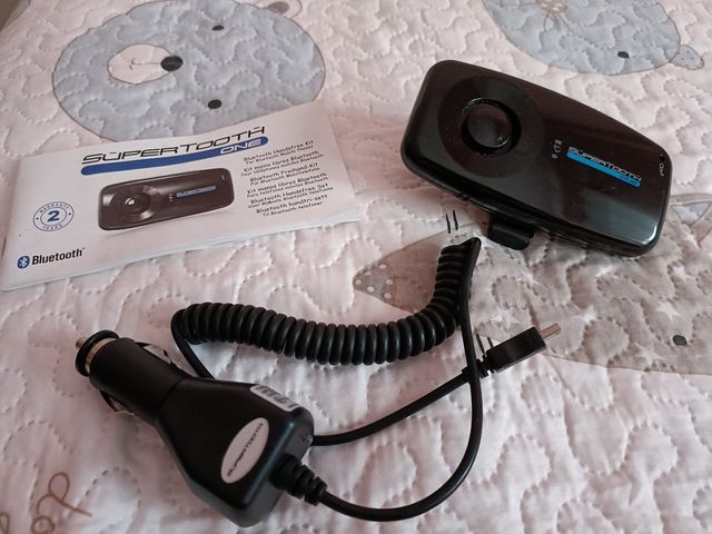 Manos libres para coche.