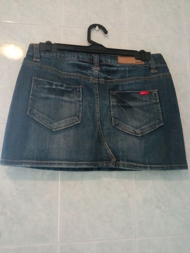 Falda vaquera.