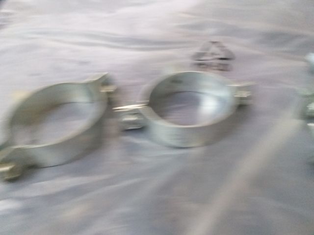 Abrazaderas 4 unidades 60/64 2"