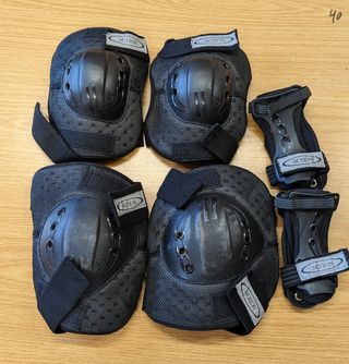 Patines Oxelo talla 40 (bolsa y rodilleras regalo)