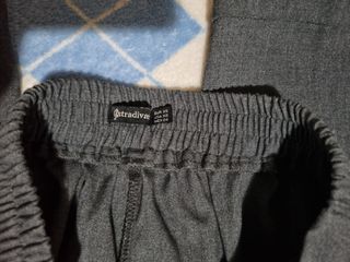 Pantalón de mujer (Stradivarius)