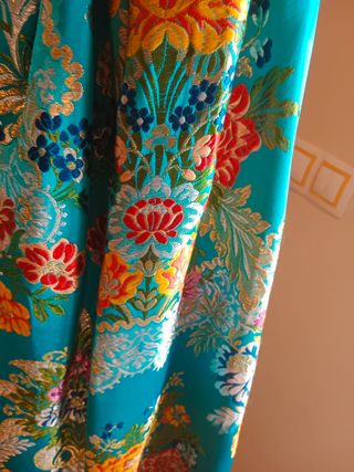 trage de fallera completo con manteletas incluidas