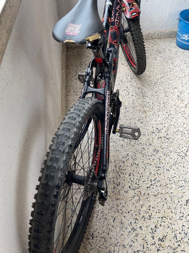 Commencal supreme v3 dh park