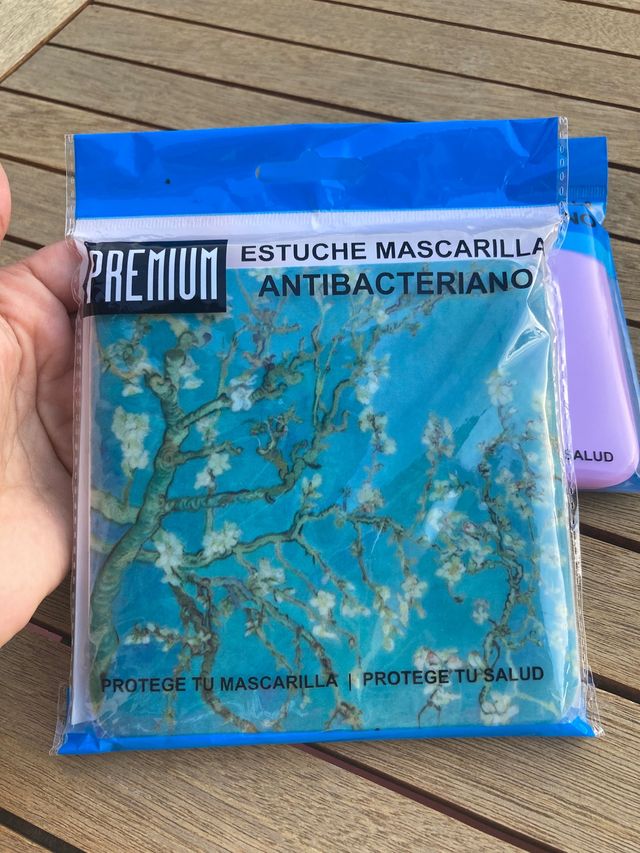 2 Estuches mascarilla ANTIBACTERIANOS