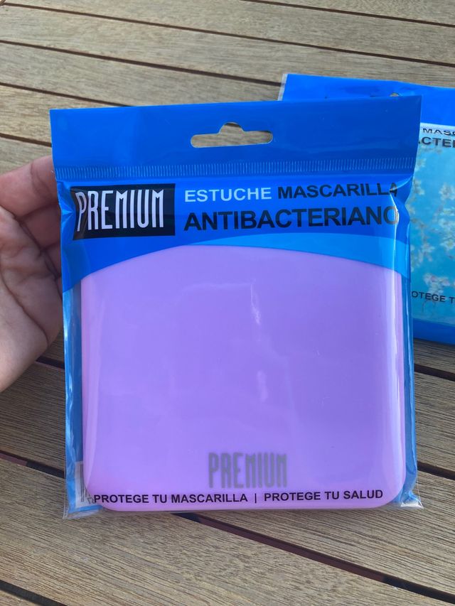 2 Estuches mascarilla ANTIBACTERIANOS