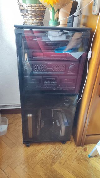 minicadena Sony de 1980 con mueble