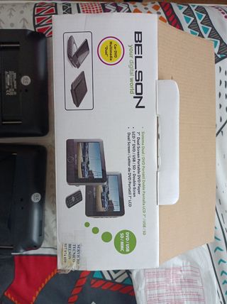 Sistema Dual/ DVD Portátil Doble Pantalla LCD7"