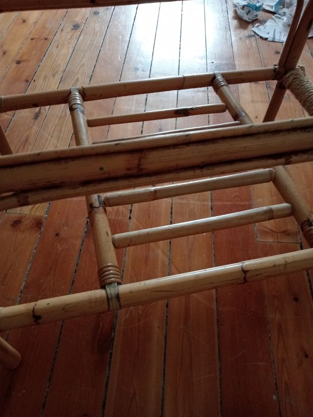 Mesita de bambú,salón, muy bonita.Vintage!