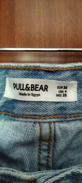 pantalon acampanado pull&bear