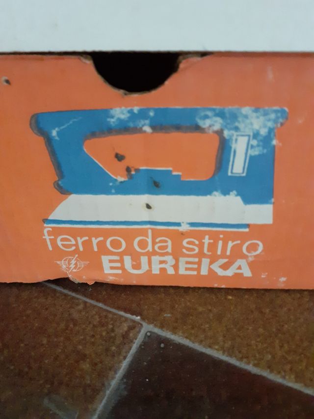 2 ferri da stiro vintage 1 piccolo 