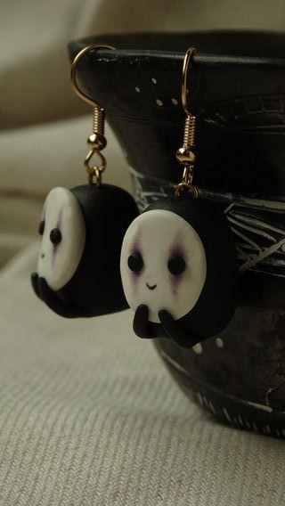 pendientes Sin Rostro