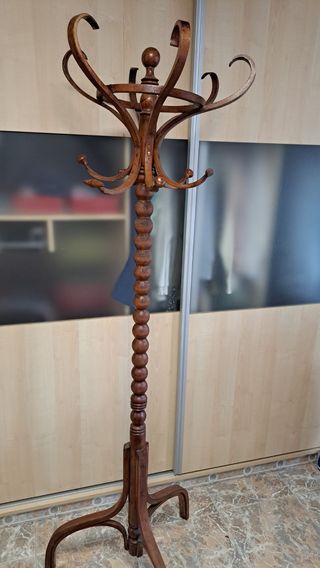 Perchero de pie vintage