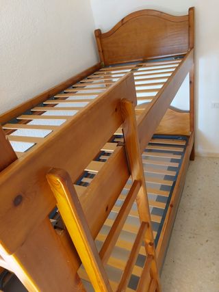 Litera de madera maciza