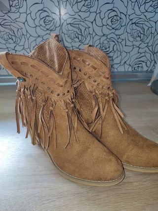 Se venden botines