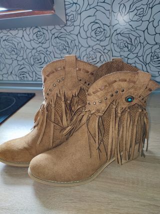 Se venden botines