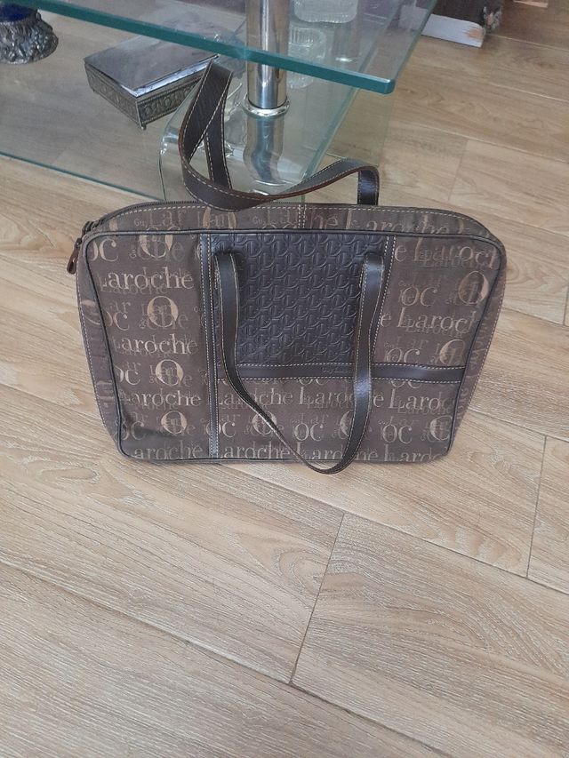 Bolso portafolios o maletín Guy Laroche