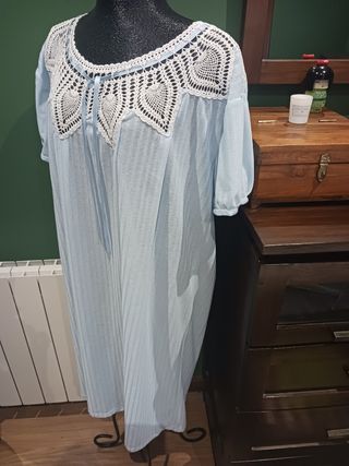 Camisón vintage hecho a mano nuevo sin estrenar 