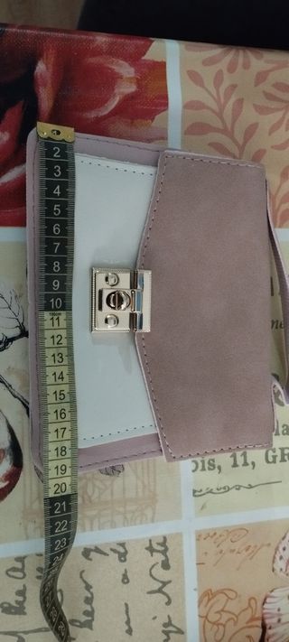 Bolso cartera con solapa nueva