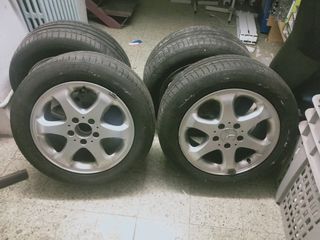 4 llantas de Mercedes Benz Clase E 16"