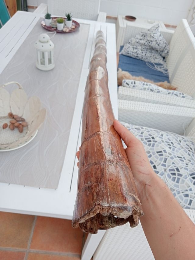 Didgerido fatto a mano