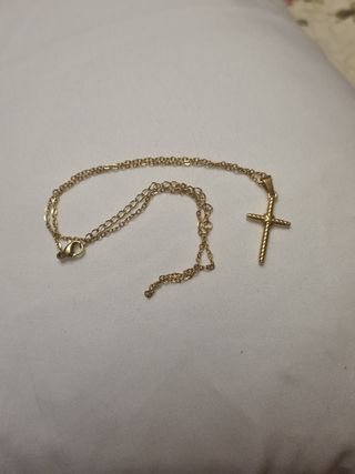 cadena con colgante Cruz en color oro Nuevo 