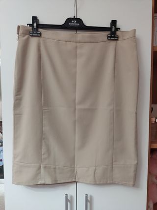 Falda beige señora