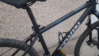 Bicicleta rockrider 500 Decathlon.