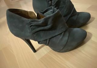 Botines zara grises t38 piel