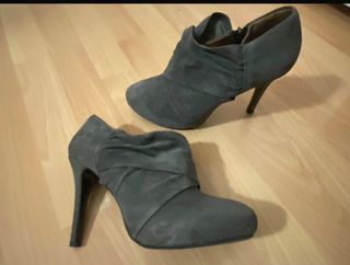 Botines zara grises t38 piel