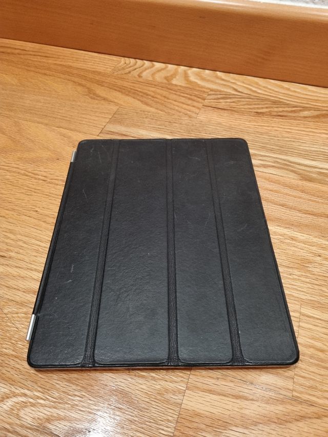 Apple Ipad 3 generacion 64GB y teclado Logitech