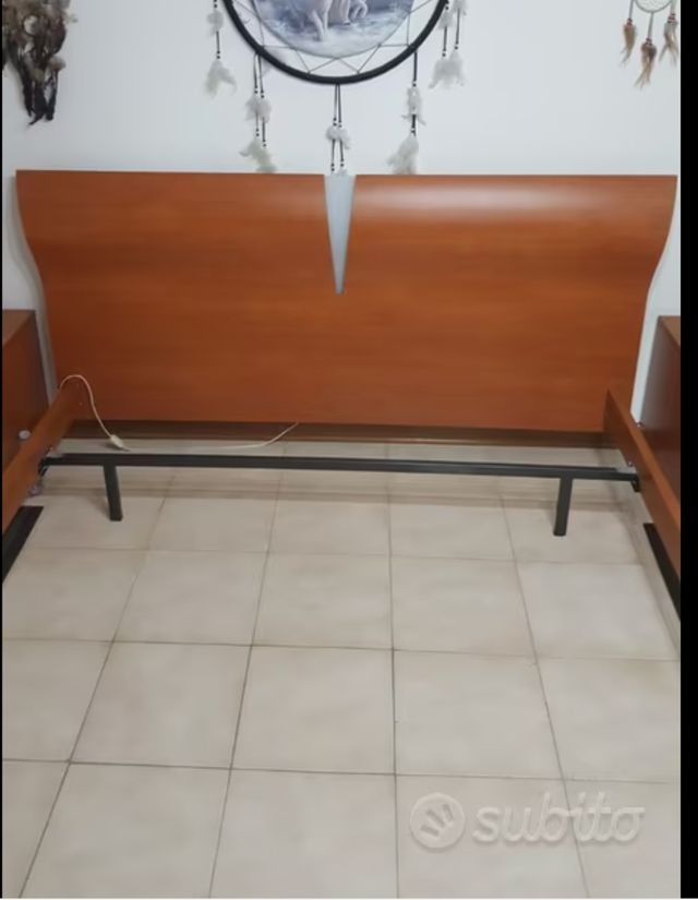 Struttura letto matrimoniale