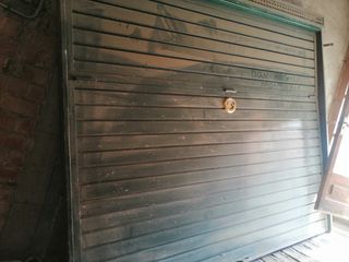 puerta garaje basculante. con motor
