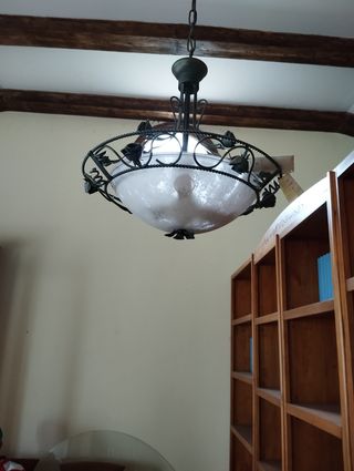 Lampara de  forja NUEVA. NEGOCIABLE