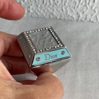 Dior / anillo con sombra de ojos