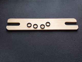 Reposapiés madera para trona ikea