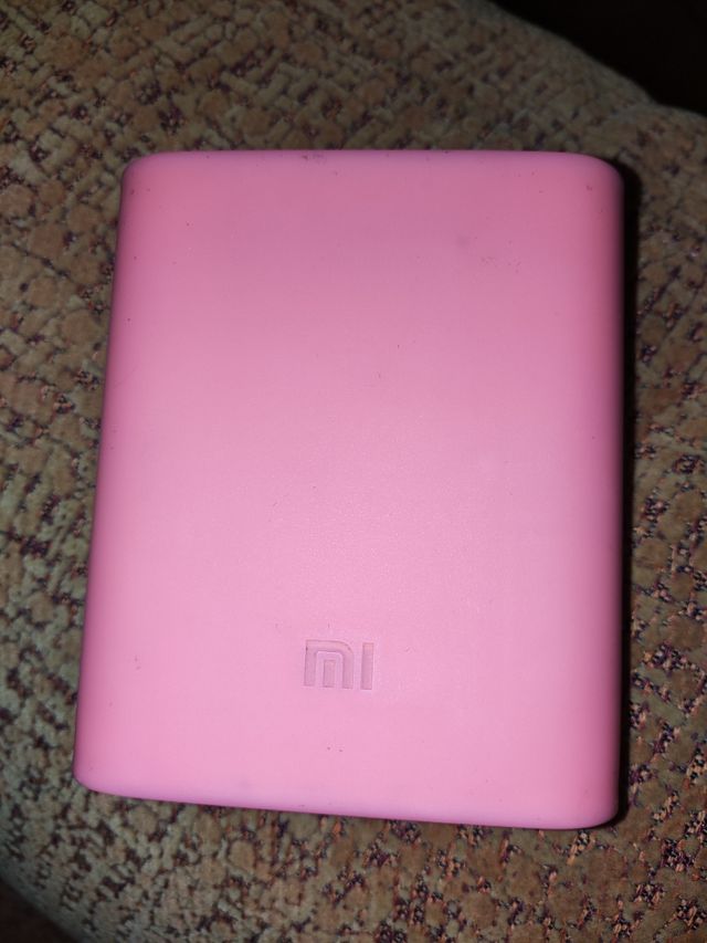 Batería portatil xiaomi rosa