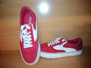 zapatillas rojas mustang 