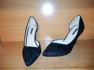 tacones negros talla 39