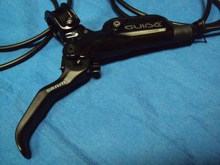NUEVOS. Frenos 4 Pistones Sram Guide RS Bicicleta