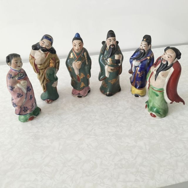Antiguas estatuas chinas porcelana dioses